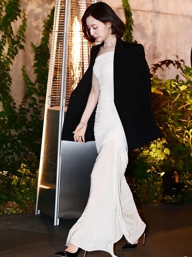 Jang Won Young v&agrave; Kim Ji Won viết tiếp cuộc chiến visual kh&ocirc;ng hồi kết giữa idol v&agrave; diễn vi&ecirc;n H&agrave;n- Ảnh 6.
