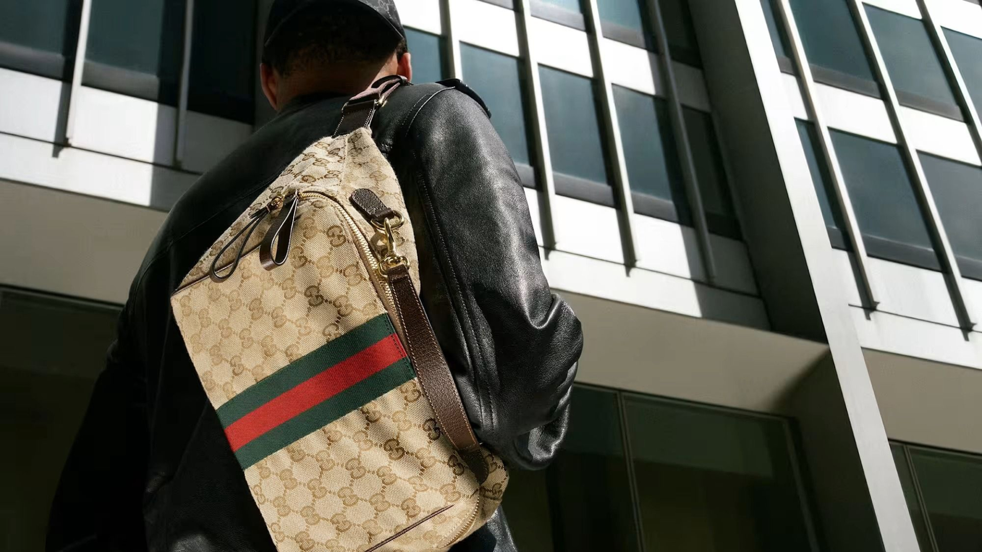Doanh số cửa h&agrave;ng giảm 9%: V&igrave; sao giới nh&agrave; gi&agrave;u Trung Quốc lặng lẽ rời xa Gucci?- Ảnh 1.
