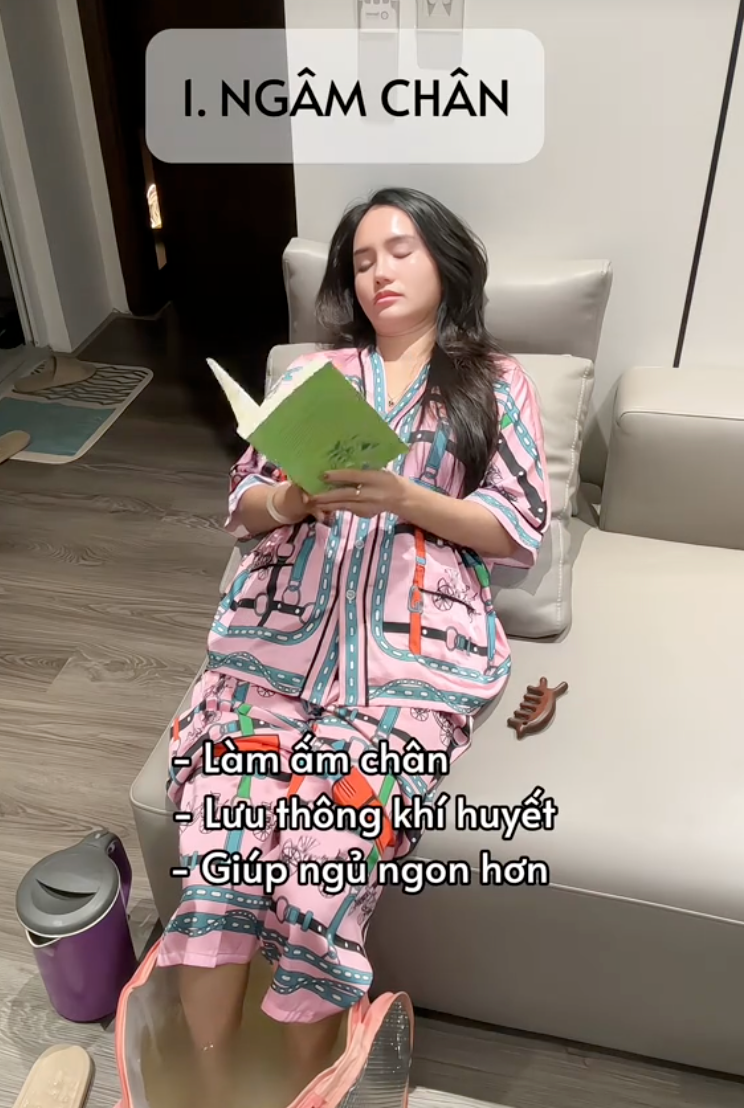 Chỉ còn 4 tháng nữa là Tết 2027: Chị em U40 muốn da dẻ hồng hào, tóc đen mượt thì đừng bỏ qua 4 bước dưỡng nhan này!- Ảnh 3.