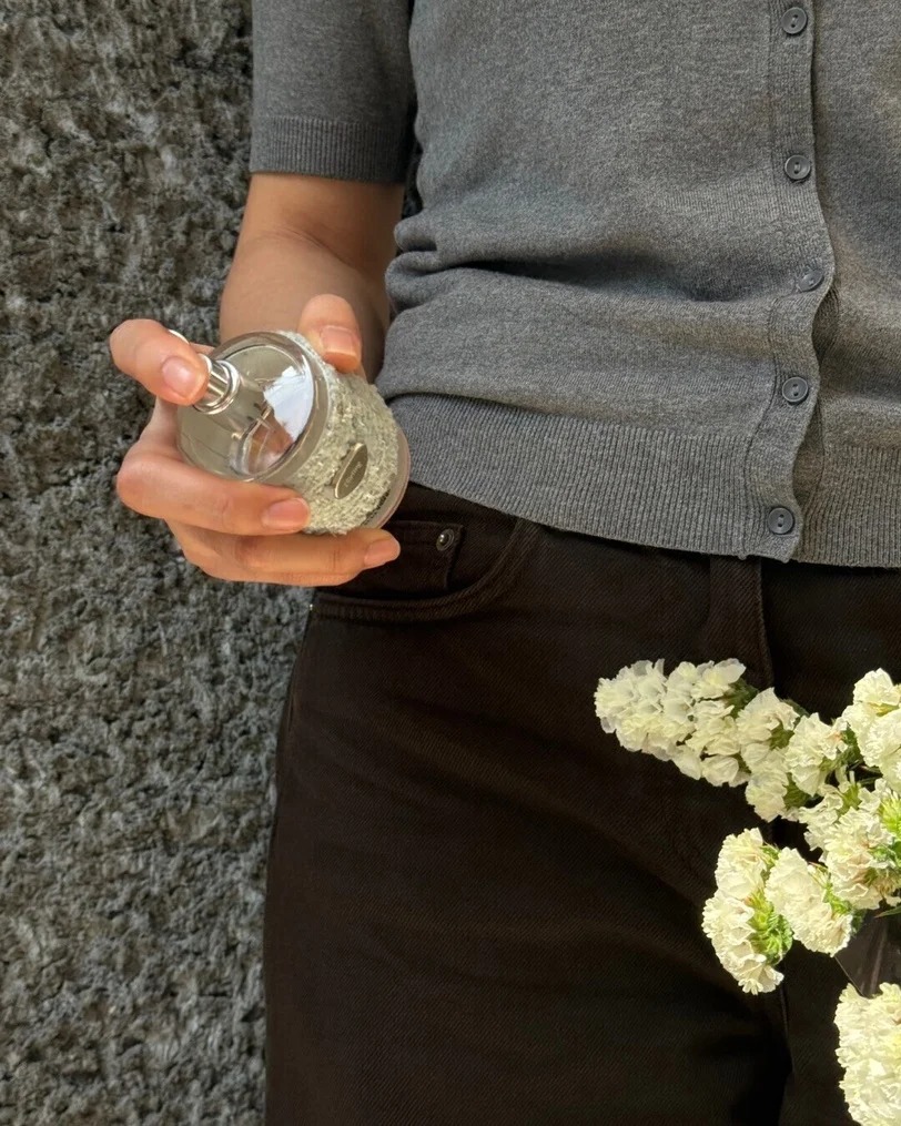 Từ Chanel đến Dior: 8 chai nước hoa mang vibe sang, t&ocirc;n kh&iacute; chất, hợp để diện m&ugrave;a cuối năm- Ảnh 2.