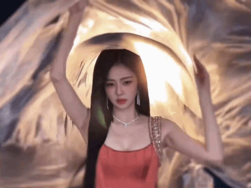 Bạch Lộc bị nghi tạo trend lố: 9 gi&acirc;y thần th&aacute;nh nhưng "chưa thấy thần th&aacute;nh chỗ n&agrave;o"- Ảnh 4.