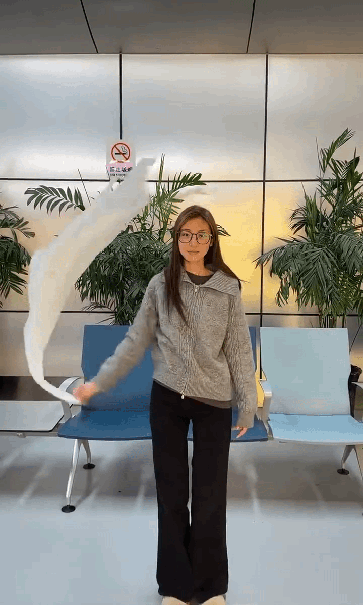 Bạch Lộc bị nghi tạo trend lố: 9 gi&acirc;y thần th&aacute;nh nhưng "chưa thấy thần th&aacute;nh chỗ n&agrave;o"- Ảnh 5.