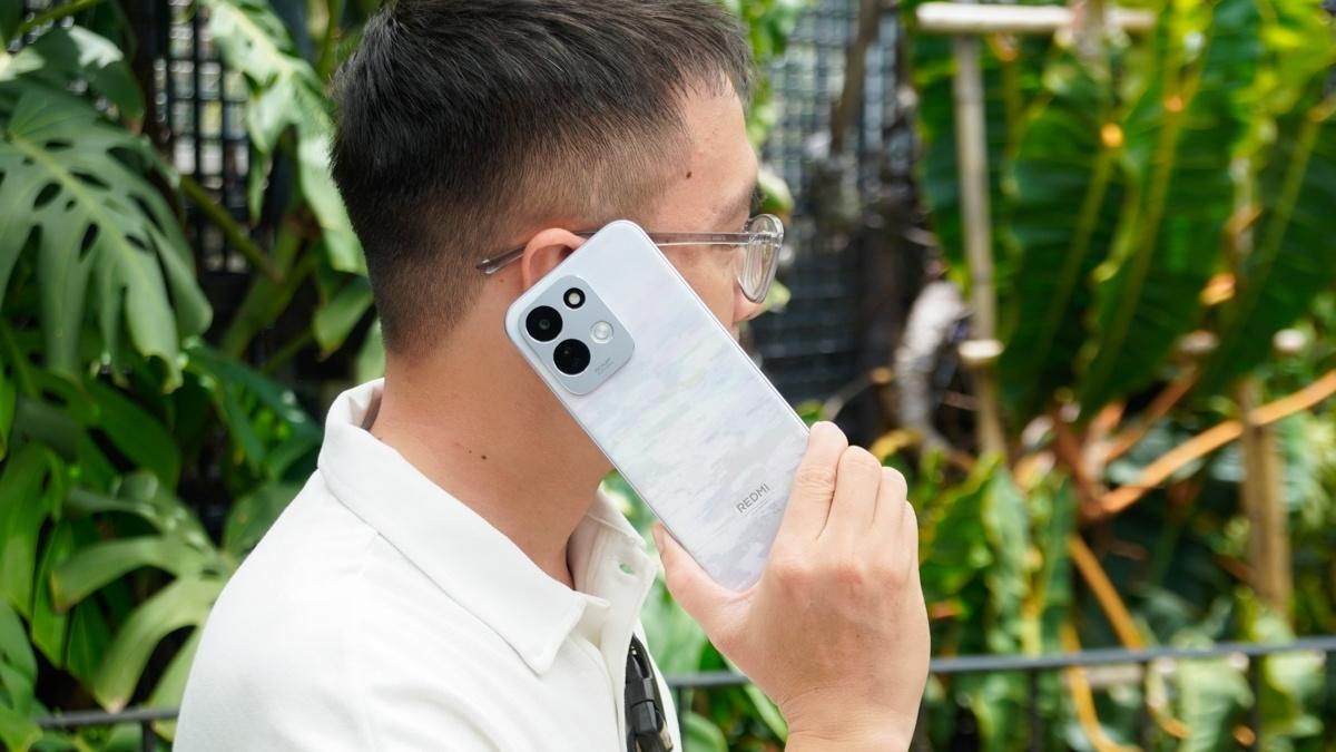 N&ecirc;n mua Redmi 17 hay Redmi 17 5G để sử dụng? - Ảnh 1.