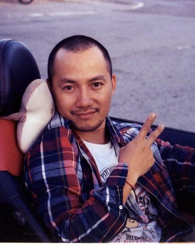 Rapper đ&igrave;nh đ&aacute;m 1 thời giờ đi b&aacute;n c&agrave; ph&ecirc; ở TP HCM, phải tự xoay xở đủ việc- Ảnh 1.