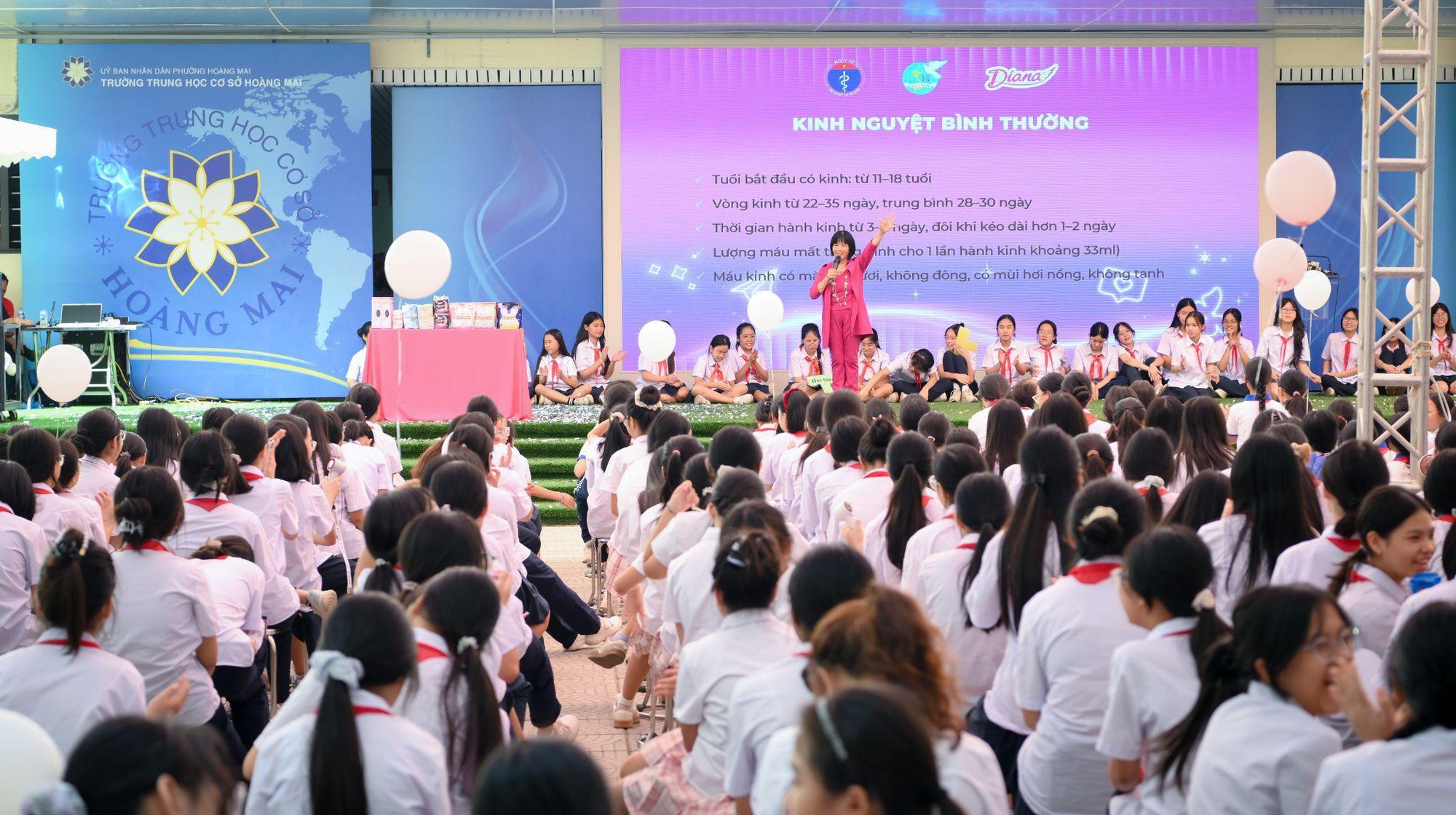 &rlm;&ldquo;L&agrave; Con G&aacute;i Thật Tuyệt&rdquo; 2026: Diana tiếp sức nữ sinh Việt tự tin trưởng th&agrave;nh&rlm; - Ảnh 7.