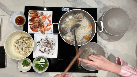 &ldquo;Xưởng&rdquo; tạo content triệu view Lona Kiều Loan- Ảnh 5.