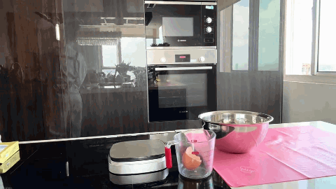 &ldquo;Xưởng&rdquo; tạo content triệu view Lona Kiều Loan- Ảnh 4.