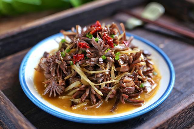 Tại sao cứ v&agrave;o m&ugrave;a thu, thịt vịt lại được ưu &aacute;i khuy&ecirc;n ăn đều? - Ảnh 3.
