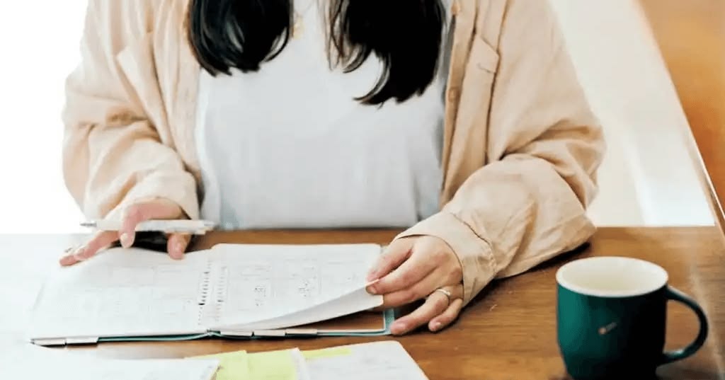 Lời khuy&ecirc;n cho người đang gửi tiết kiệm kỳ hạn 12 th&aacute;ng- Ảnh 1.