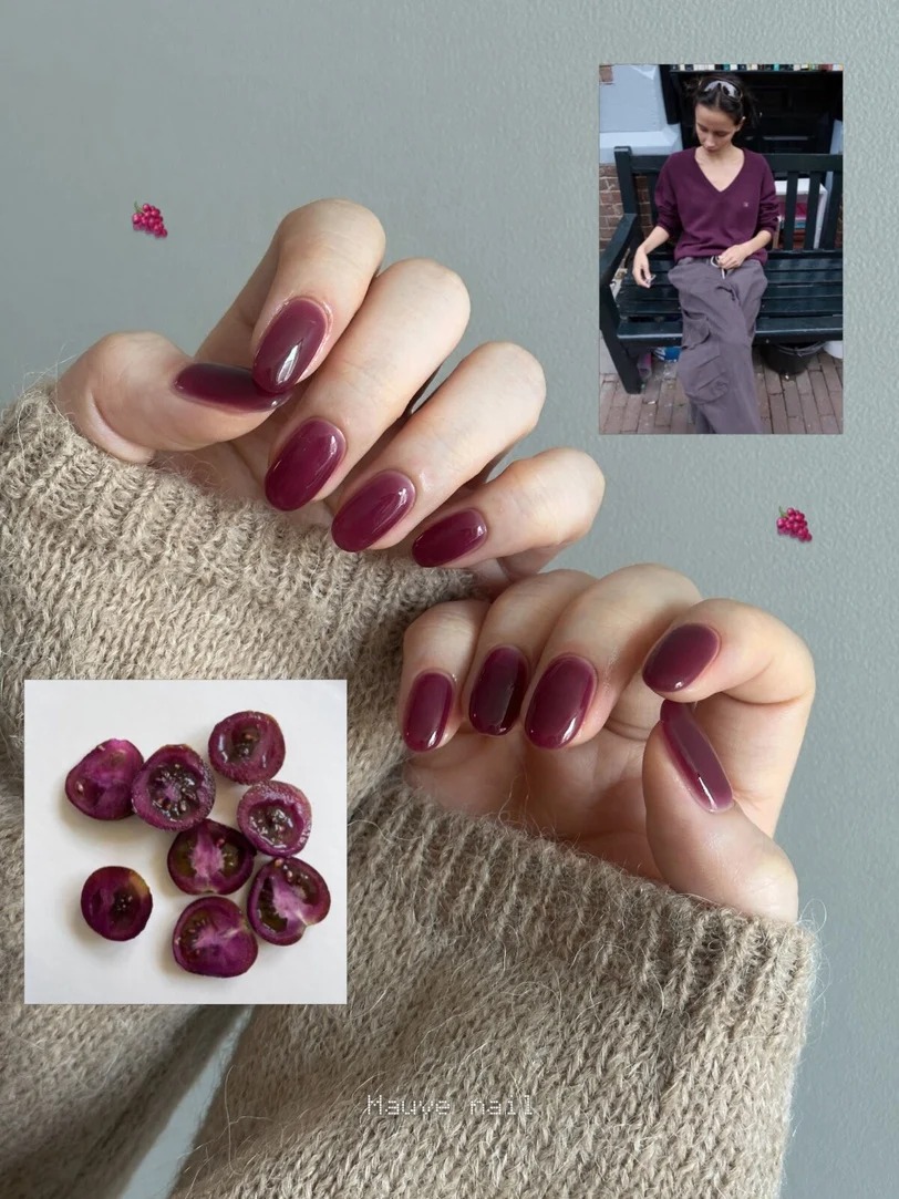 5 kiểu nail m&agrave;u quả mọng "g&acirc;y sốt" m&ugrave;a thu đ&ocirc;ng 2026: Sang, t&ocirc;n da chuẩn vibe old money- Ảnh 2.