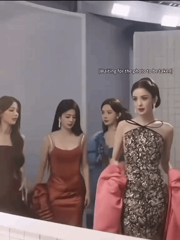 Một mỹ nhân khiến Bạch Lộc chạy mất dép, nhiều người đẹp không dám đứng cạnh- Ảnh 1.