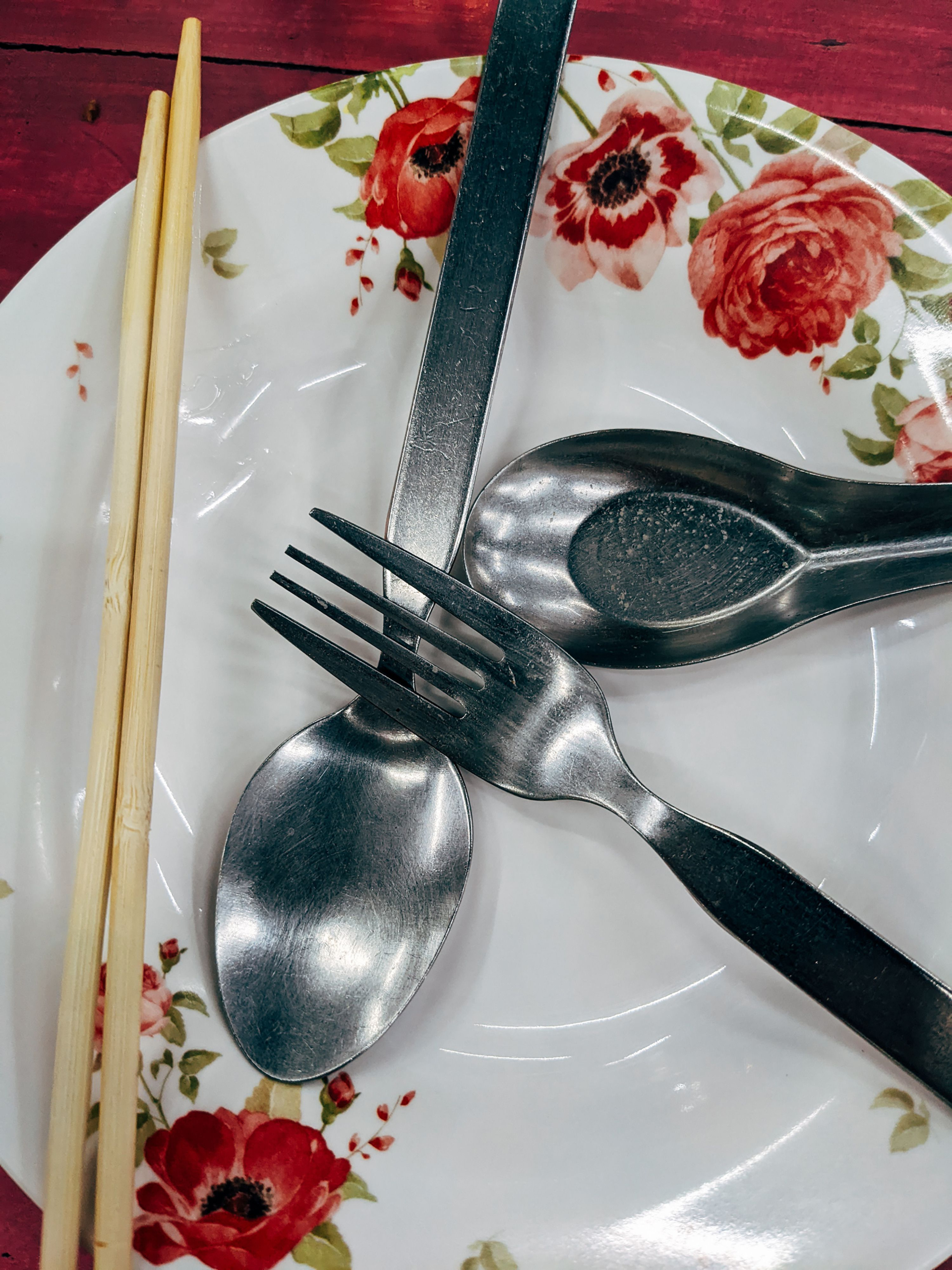 Lời khuy&ecirc;n cho gia đ&igrave;nh đ&ugrave;ng dụng cụ ăn uống bằng inox- Ảnh 3.