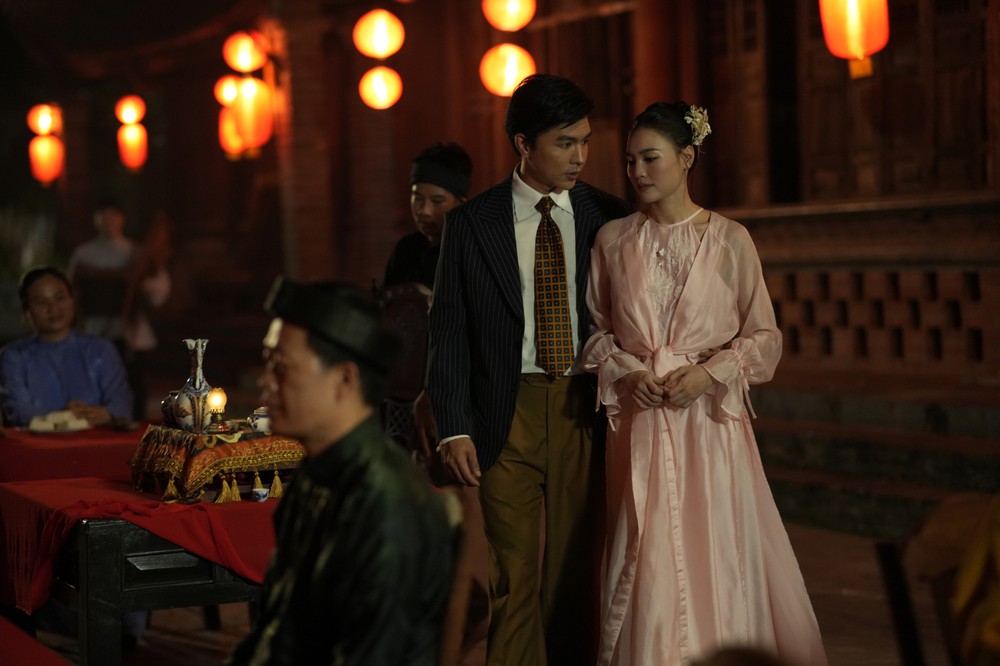 &rlm;Xuất hiện cặp đ&ocirc;i &ldquo;y&ecirc;u trong hận&rdquo; giữa đường đua điện ảnh th&aacute;ng 10, cả 2 đều từng chiếm vị tr&iacute; top 1 ph&ograve;ng v&eacute;&rlm; - Ảnh 3.