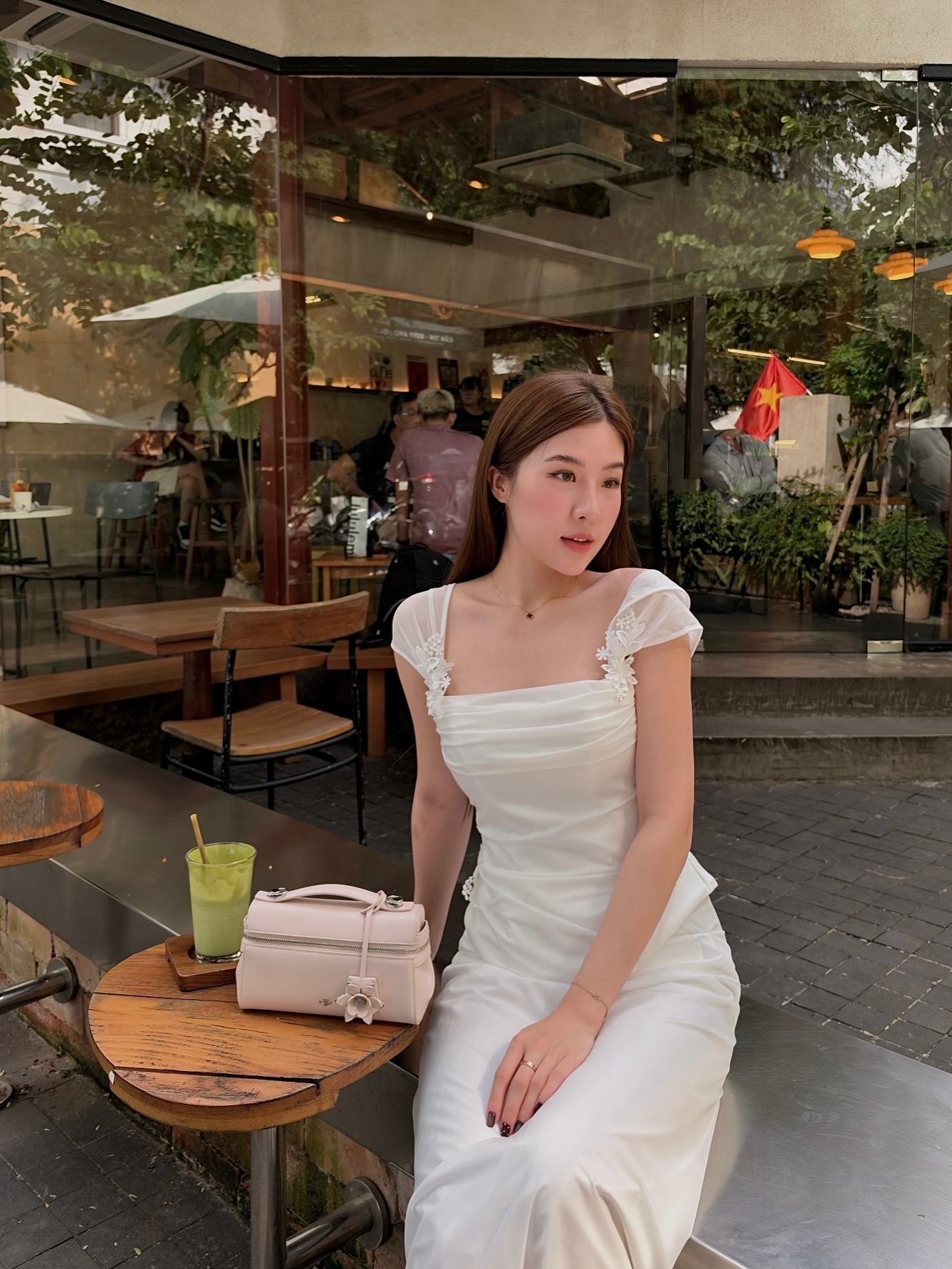 Nữ ch&iacute;nh MV triệu view đang hot đảo đi&ecirc;n TikTok: Nhan sắc ngọt ng&agrave;o g&acirc;y thương nhớ, ngo&agrave;i đời mặc g&igrave; cũng cuốn- Ảnh 3.