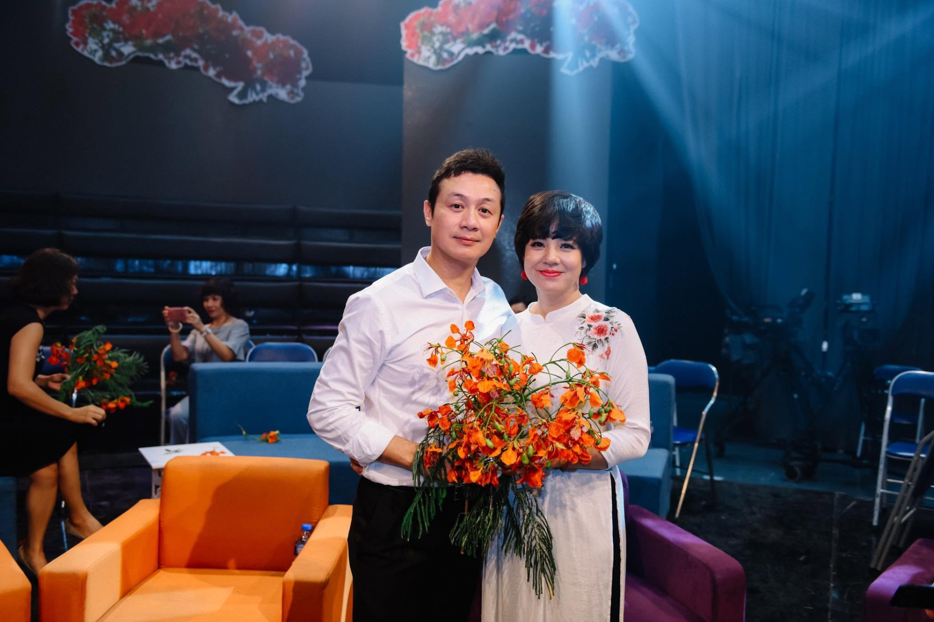 MC SN 1974 l&agrave; con trai Gi&aacute;o sư &acirc;m nhạc: Thủ khoa Nhạc viện H&agrave; Nội, đi dẫn Hoa hậu Việt Nam được vợ như &yacute;- Ảnh 3.