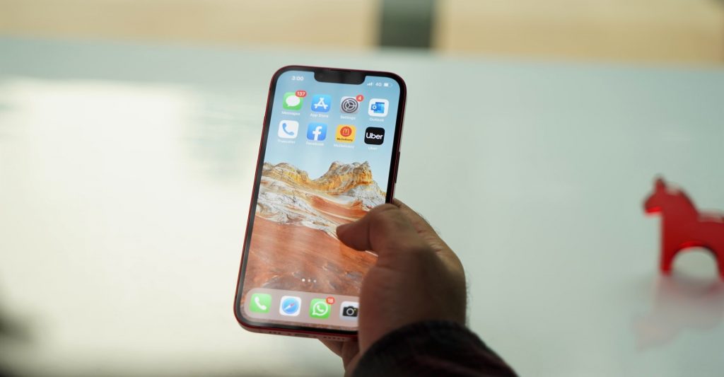 Thói quen nên bỏ khi dùng iPhone- Ảnh 1.