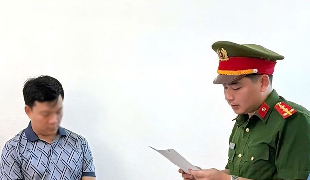 Ra quyết định khởi tố chủ doanh nghiệp Bùi Văn Dân và nhân viên Chu Văn Tuyến- Ảnh 1.