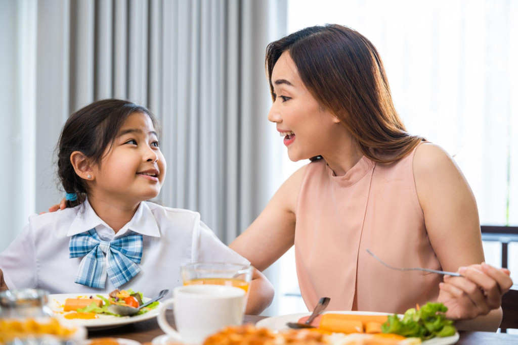 Th&ocirc;ng điệp trang Th&ocirc;ng tin Ch&iacute;nh phủ nhắn gửi c&aacute;c bậc phụ huynh- Ảnh 2.