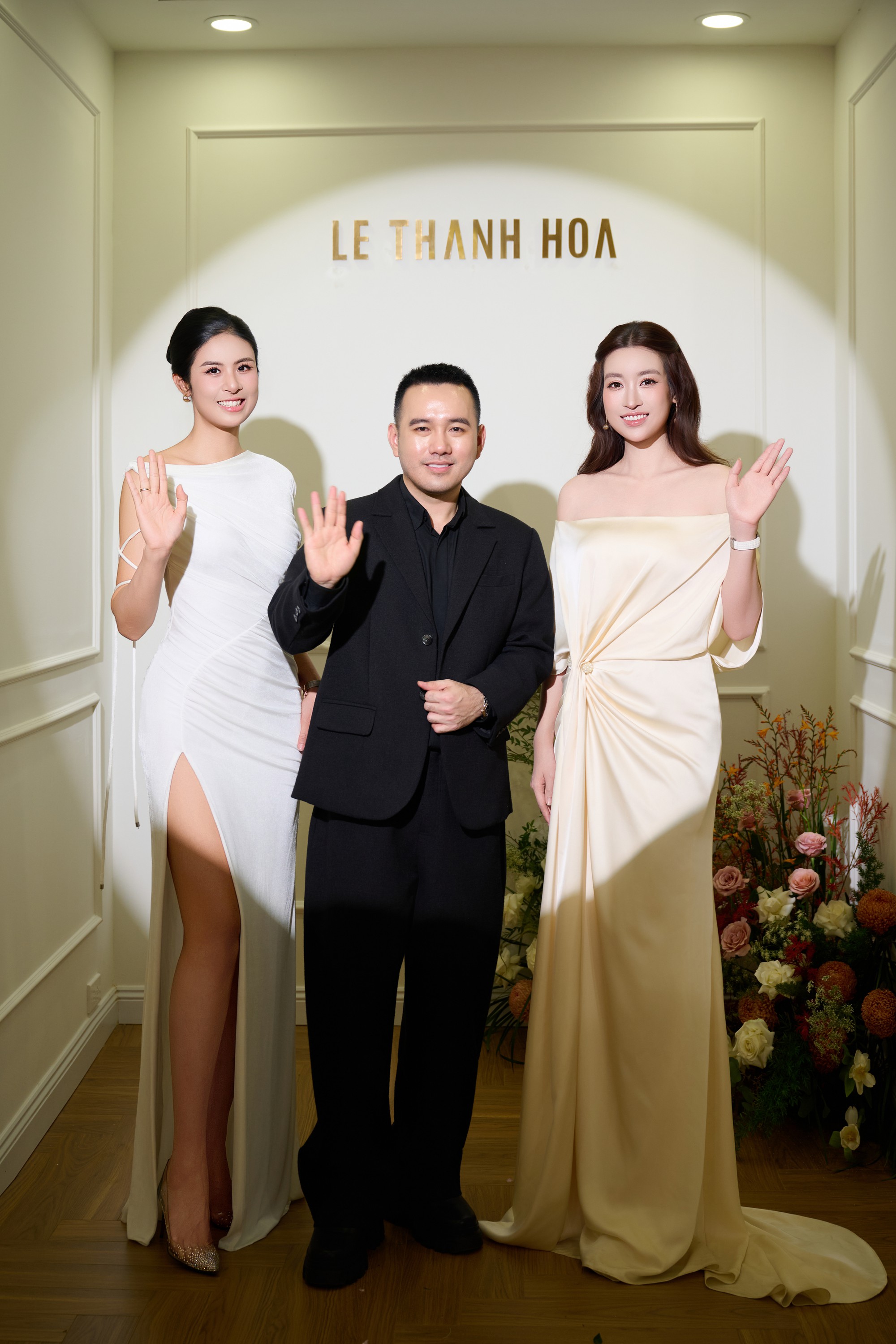 Đỗ Mỹ Linh đọ sắc c&ugrave;ng hội d&acirc;u h&agrave;o m&ocirc;n, 1 Hoa hậu b&iacute; ẩn nhất Vbiz bất ngờ xuất hiện - Ảnh 3.