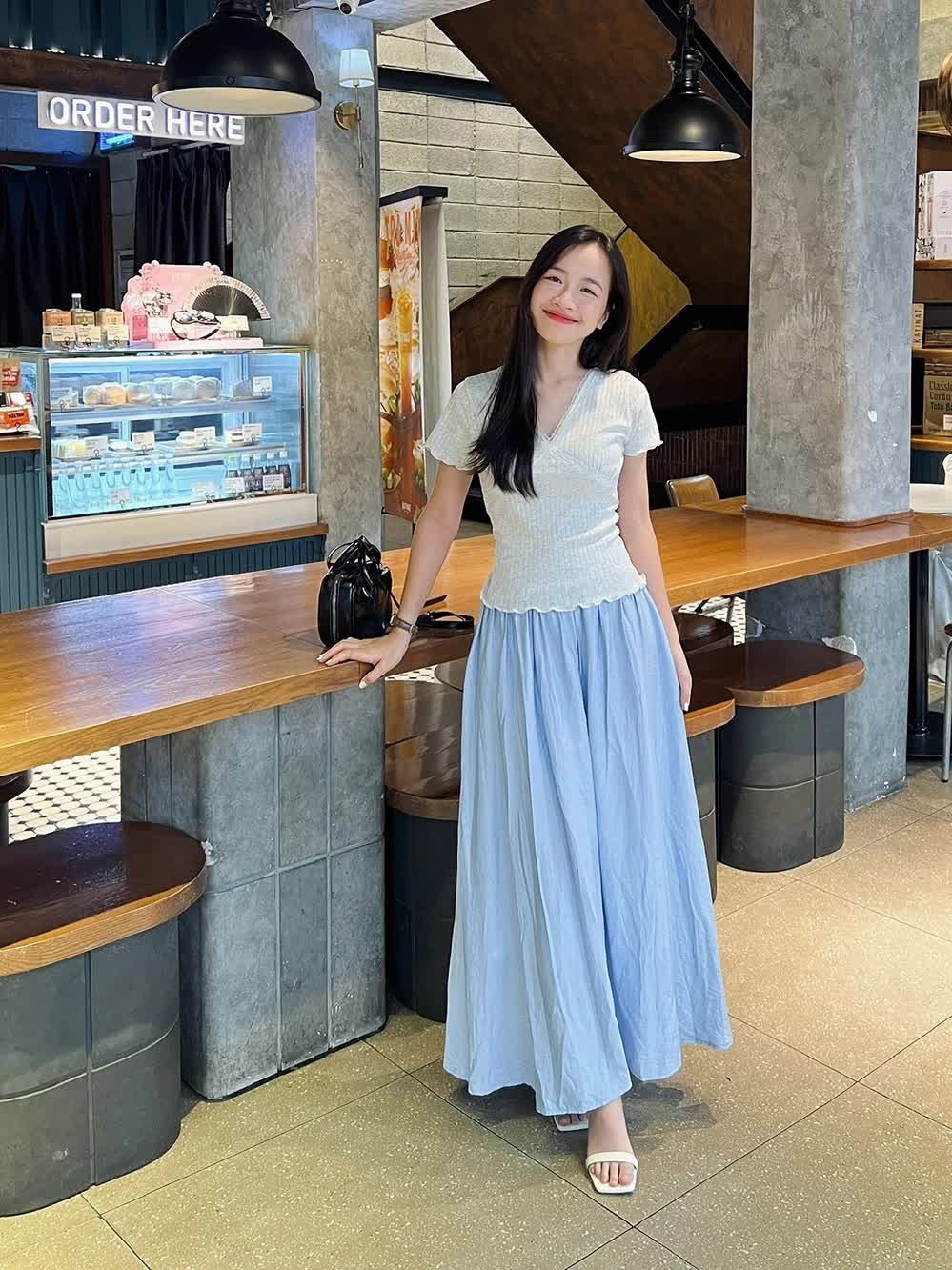 Mùa của chân váy dài đã đến: Tôn dáng hiệu quả, còn thanh lịch chuẩn "old money"- Ảnh 5.