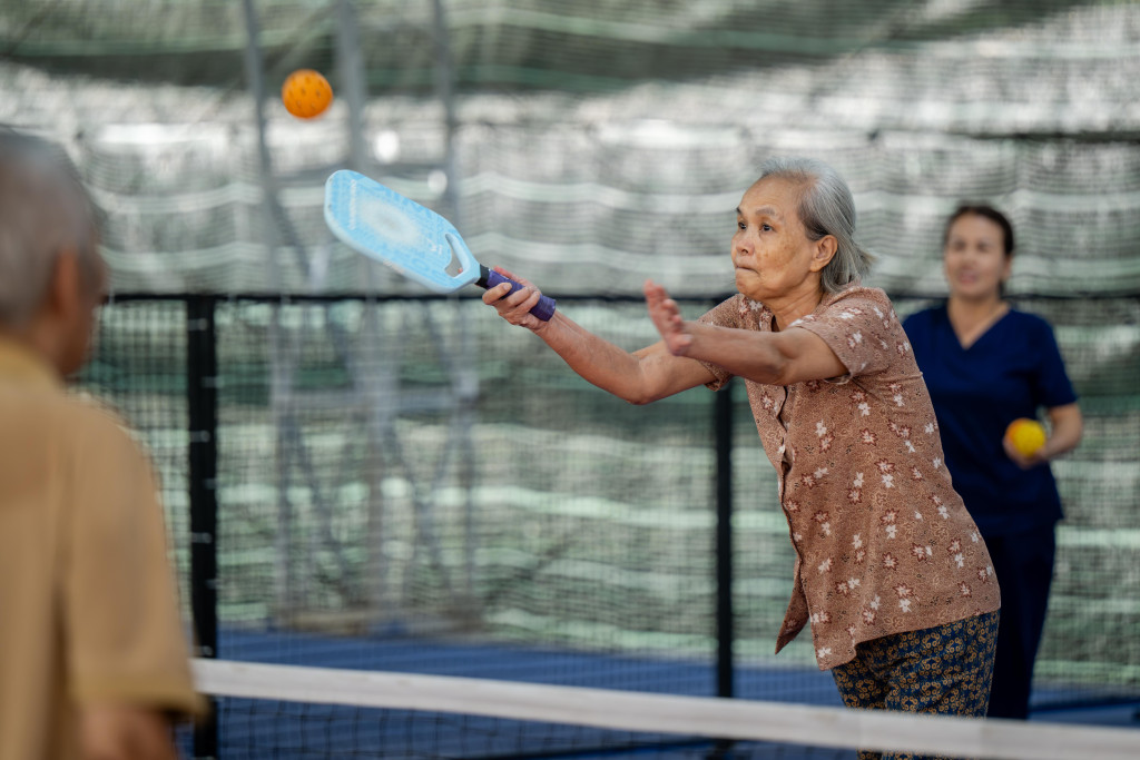 Viện dưỡng l&atilde;o s&aacute;ng đ&aacute;nh pickleball, chiều h&aacute;t karaoke, gi&aacute; trọn g&oacute;i 6 triệu đồng/th&aacute;ng - Ảnh 6.