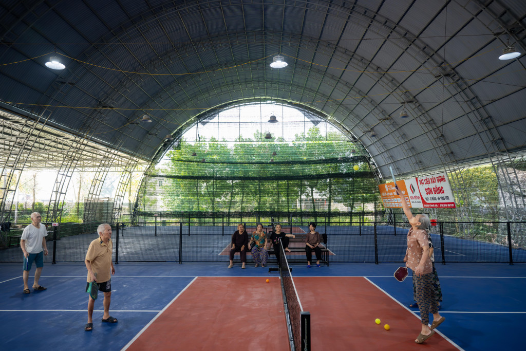 Viện dưỡng l&atilde;o s&aacute;ng đ&aacute;nh pickleball, chiều h&aacute;t karaoke, gi&aacute; trọn g&oacute;i 6 triệu đồng/th&aacute;ng - Ảnh 4.