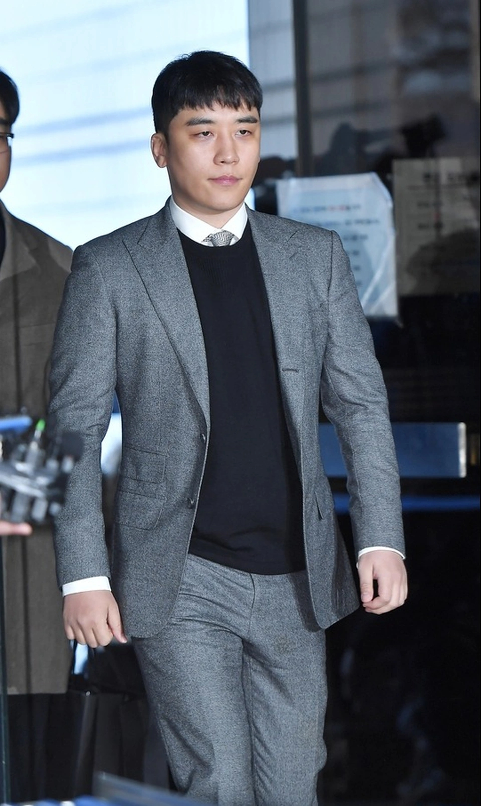 Seungri vừa b&aacute;o cưới v&agrave; c&oacute; con, t&igrave;nh cũ từng chờ anh ra t&ugrave; bất ngờ c&oacute; động th&aacute;i lạ- Ảnh 6.