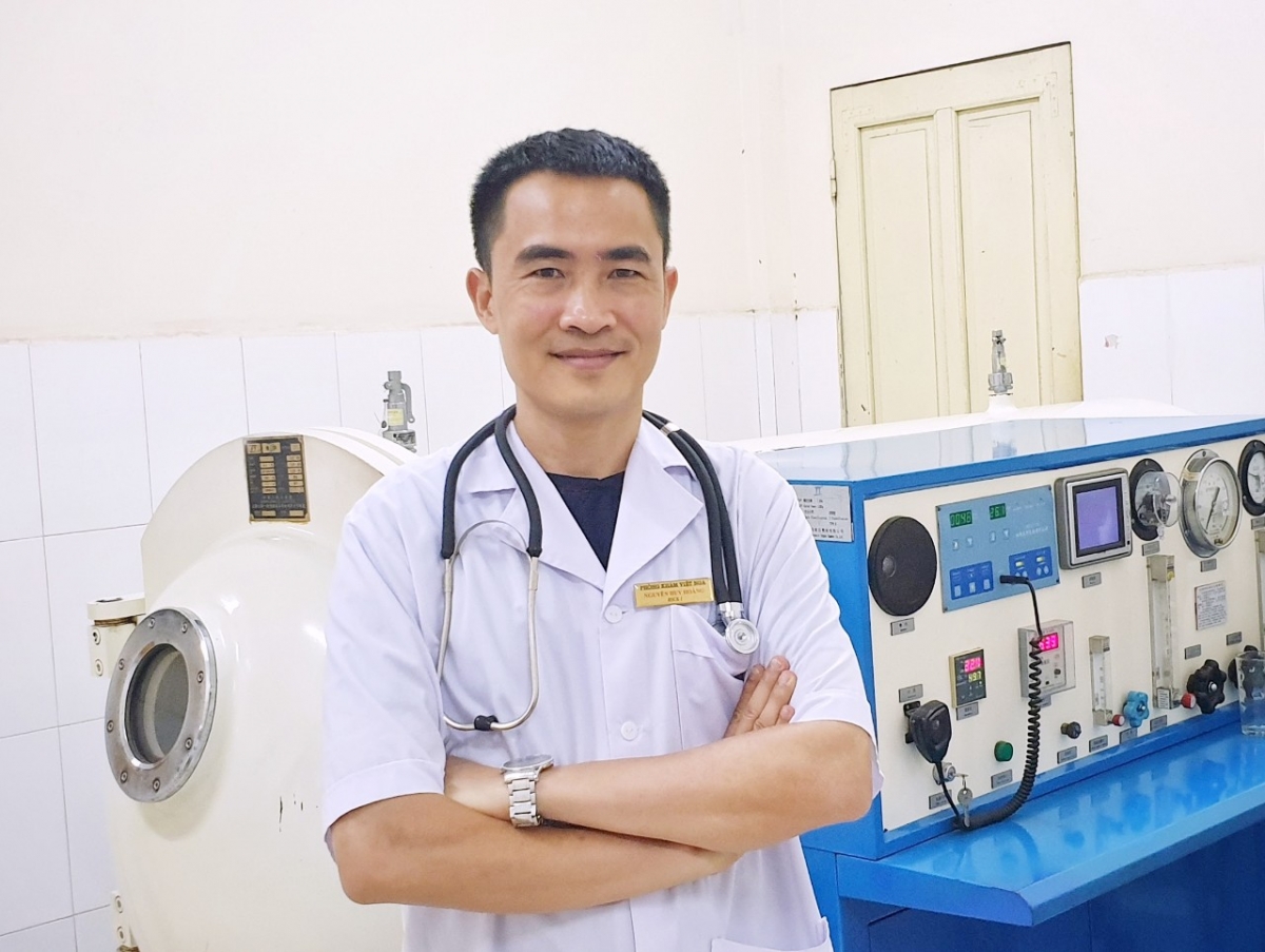 Tr&agrave;o lưu phơi nắng g&acirc;y ch&uacute; &yacute;: C&oacute; người phơi nắng rồi ngủ ngon hơn: Chuyện g&igrave; đang xảy ra với cơ thể? - Ảnh 2.