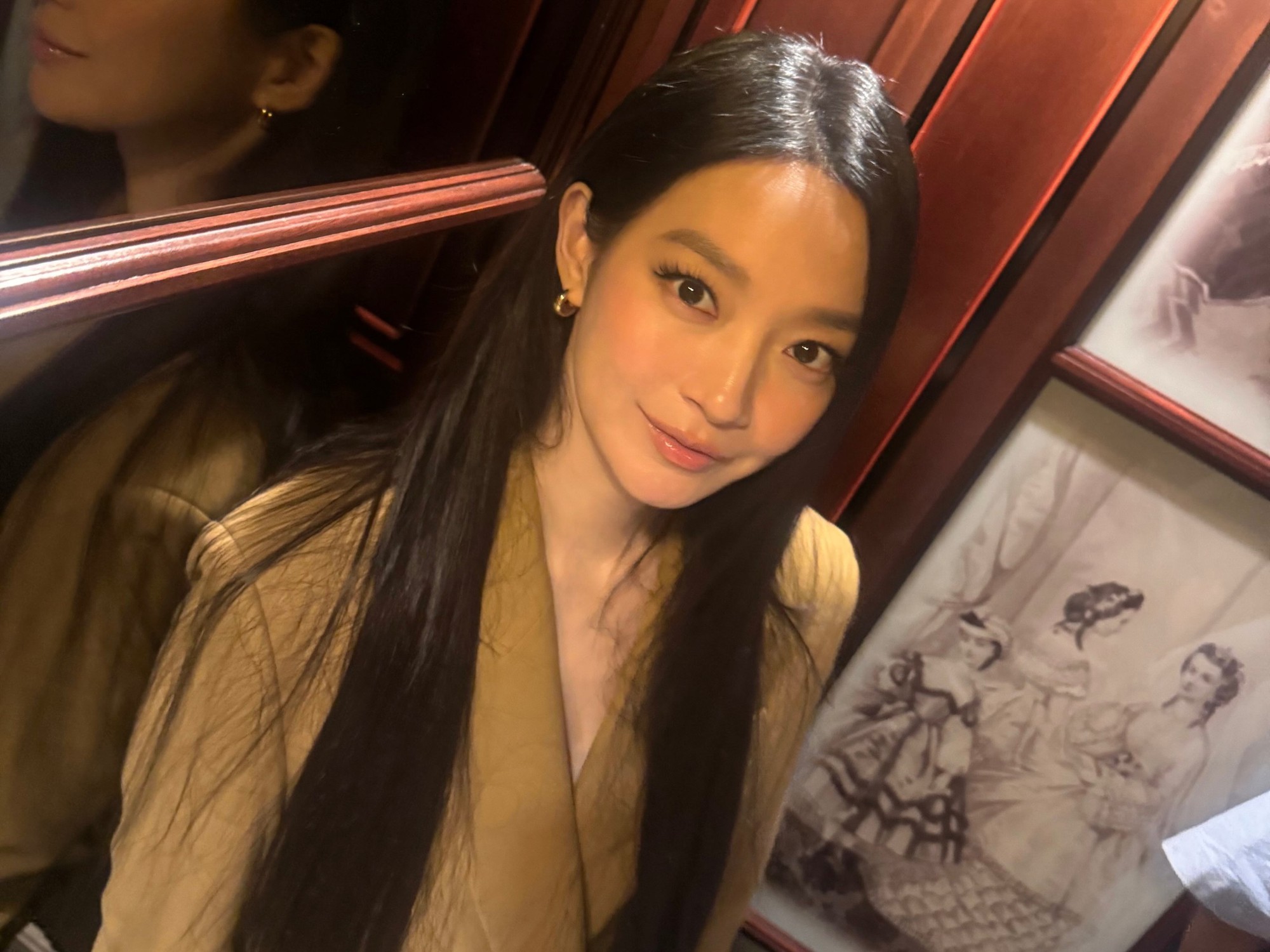 Shin Min Ah lại makeup đậm, phản ứng của netizen đ&atilde; kh&aacute;c- Ảnh 3.