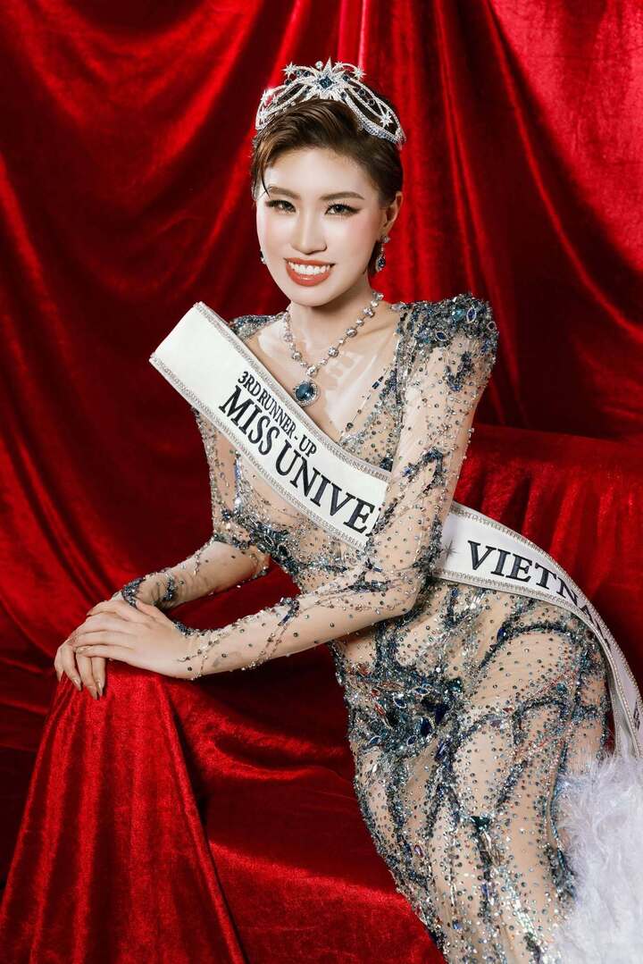 Ph&aacute;o "lột x&aacute;c" thế n&agrave;o từ rapper c&aacute; t&iacute;nh đến &Aacute; hậu Miss Universe Vietnam?- Ảnh 1.