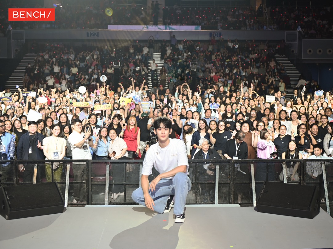 Kim Soo Hyun rơi nước mắt trong ng&agrave;y gặp lại người h&acirc;m mộ- Ảnh 1.