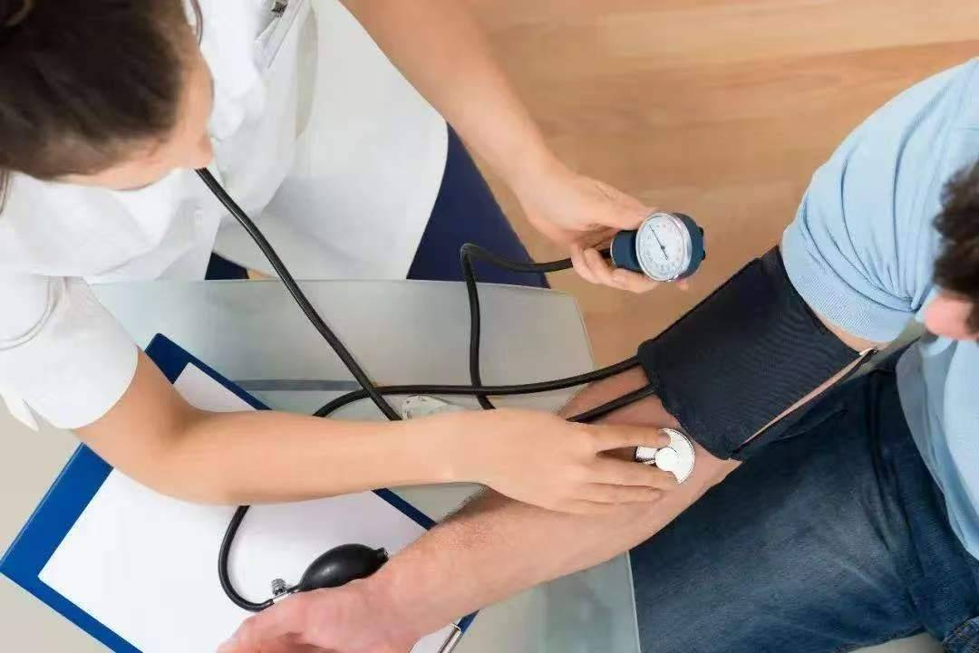 Kh&ocirc;ng phải đi bộ thật nhiều, đ&acirc;y mới l&agrave; 3 việc quan trọng gi&uacute;p l&agrave;m chậm qu&aacute; tr&igrave;nh tắc nghẽn mạch m&aacute;u - Ảnh 3.