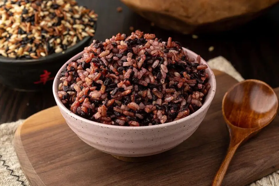 Người đ&agrave;n &ocirc;ng 43 tuổi giảm 12,5kg trong 6 th&aacute;ng nhờ ăn 1 loại rau củ thay cơm, chợ Việt b&aacute;n vừa nhiều vừa rẻ - Ảnh 2.