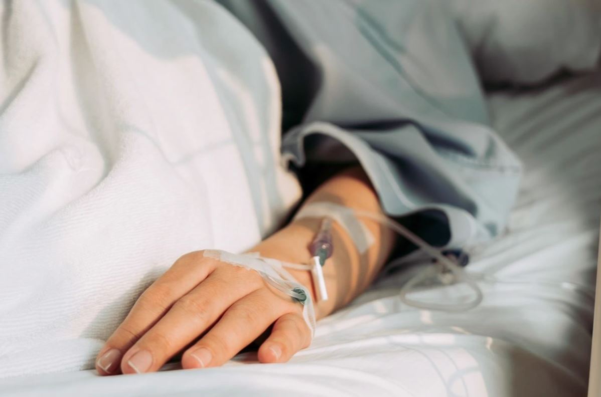 C&oacute; dấu hiệu n&agrave;y suốt nửa năm nhưng kh&ocirc;ng đi kh&aacute;m, người phụ nữ 35 tuổi mắc ung thư giai đoạn cuối - Ảnh 1.