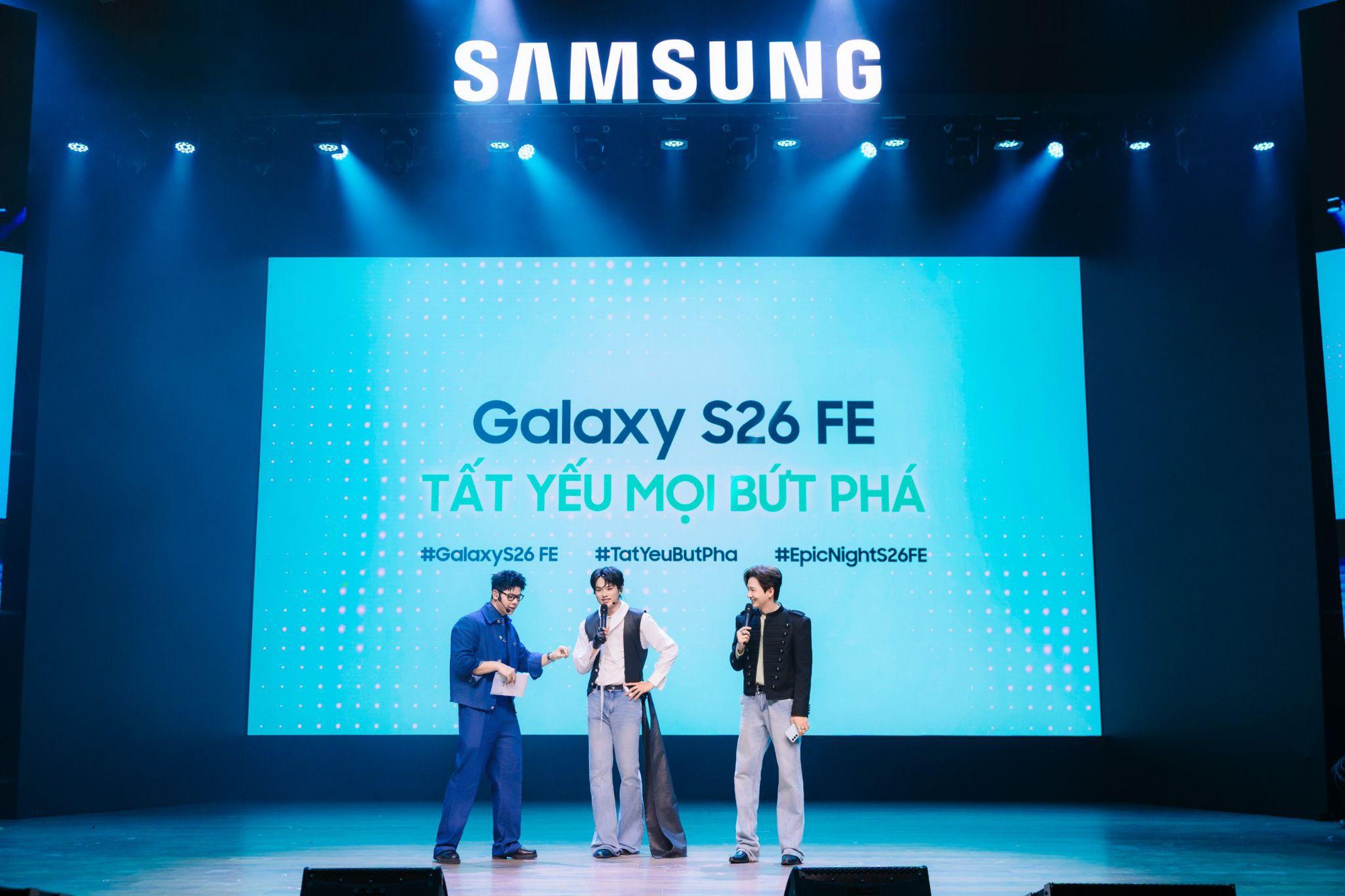 Ngắm loạt khoảnh khắc Epic trong sự kiện “Điều Tất Yếu của Linh Vol.2” qua ống kính Galaxy S26 FE - Ảnh 4.