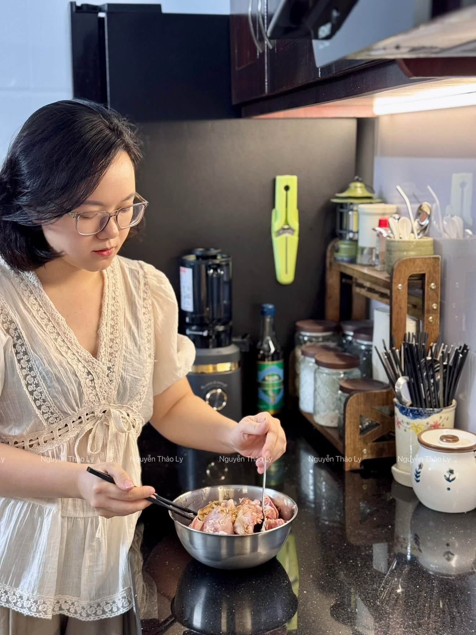 Đi chợ 1 lần cho cả tuần, mẹ ở Nghệ An ph&aacute;t hiện một kiểu l&atilde;ng ph&iacute; rất nhiều gia đ&igrave;nh đang mắc: Mỗi lần chỉ v&agrave;i ngh&igrave;n nhưng cộng cả năm kh&ocirc;ng hề nhỏ- Ảnh 12.