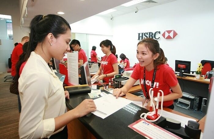 Ch&iacute;nh thức từ h&ocirc;m nay: Loạt ng&acirc;n h&agrave;ng Agribank, VietinBank, HSBC,... &aacute;p dụng quy định mới về tiền gửi, ph&iacute; thẻ- Ảnh 3.