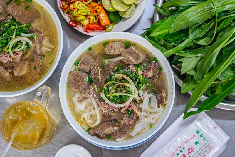 Gallery - Nghệ thuật Comfort Food: Tại sao khi cô đơn, chúng ta lại thèm một bát phở nóng? - image 7