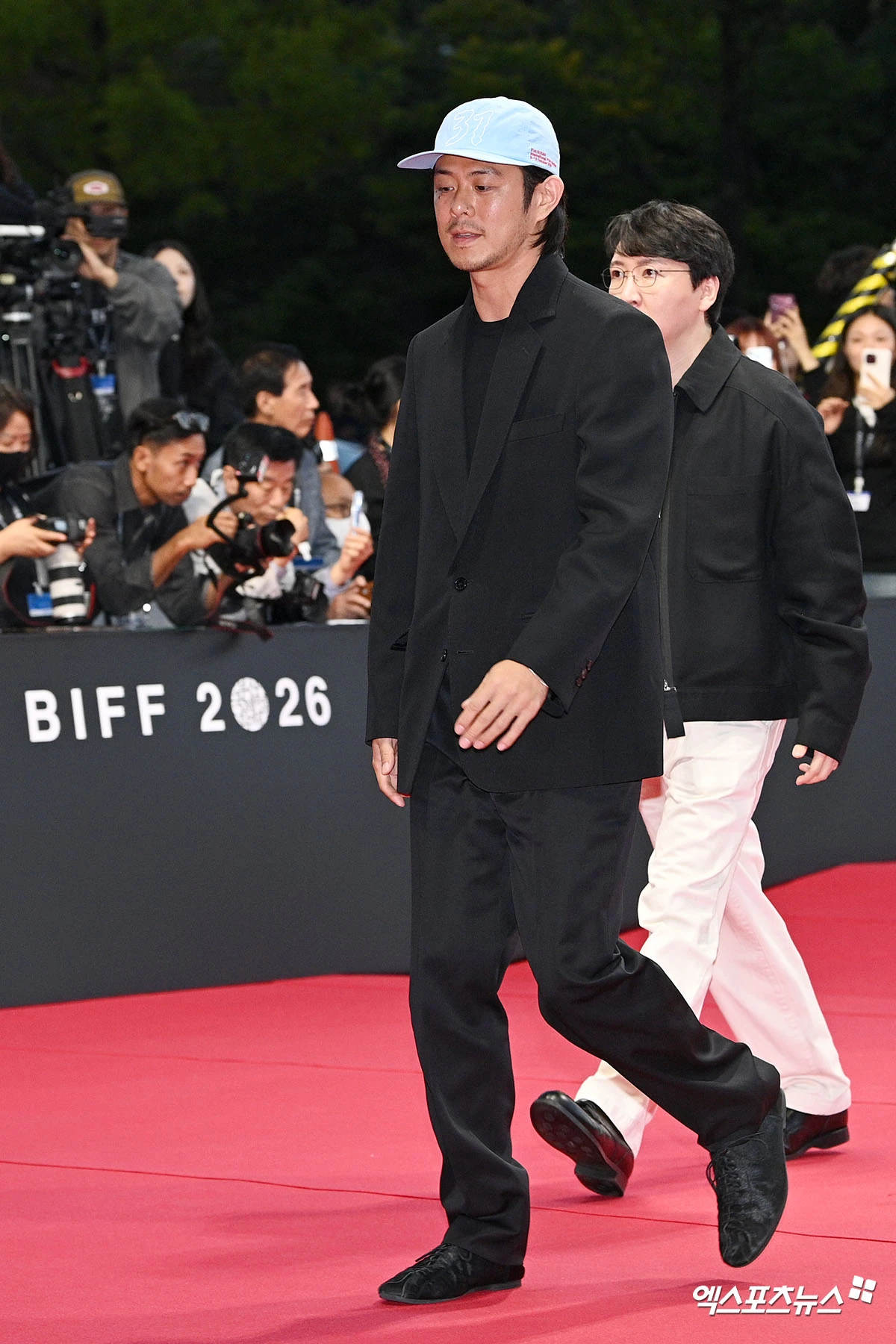 LHP Busan 2026: "B&agrave; ho&agrave;ng" Phạm Băng Băng chiếm trọn spotlight, Hyun Bin chưa bao giờ l&agrave;m fan thất vọng- Ảnh 31.