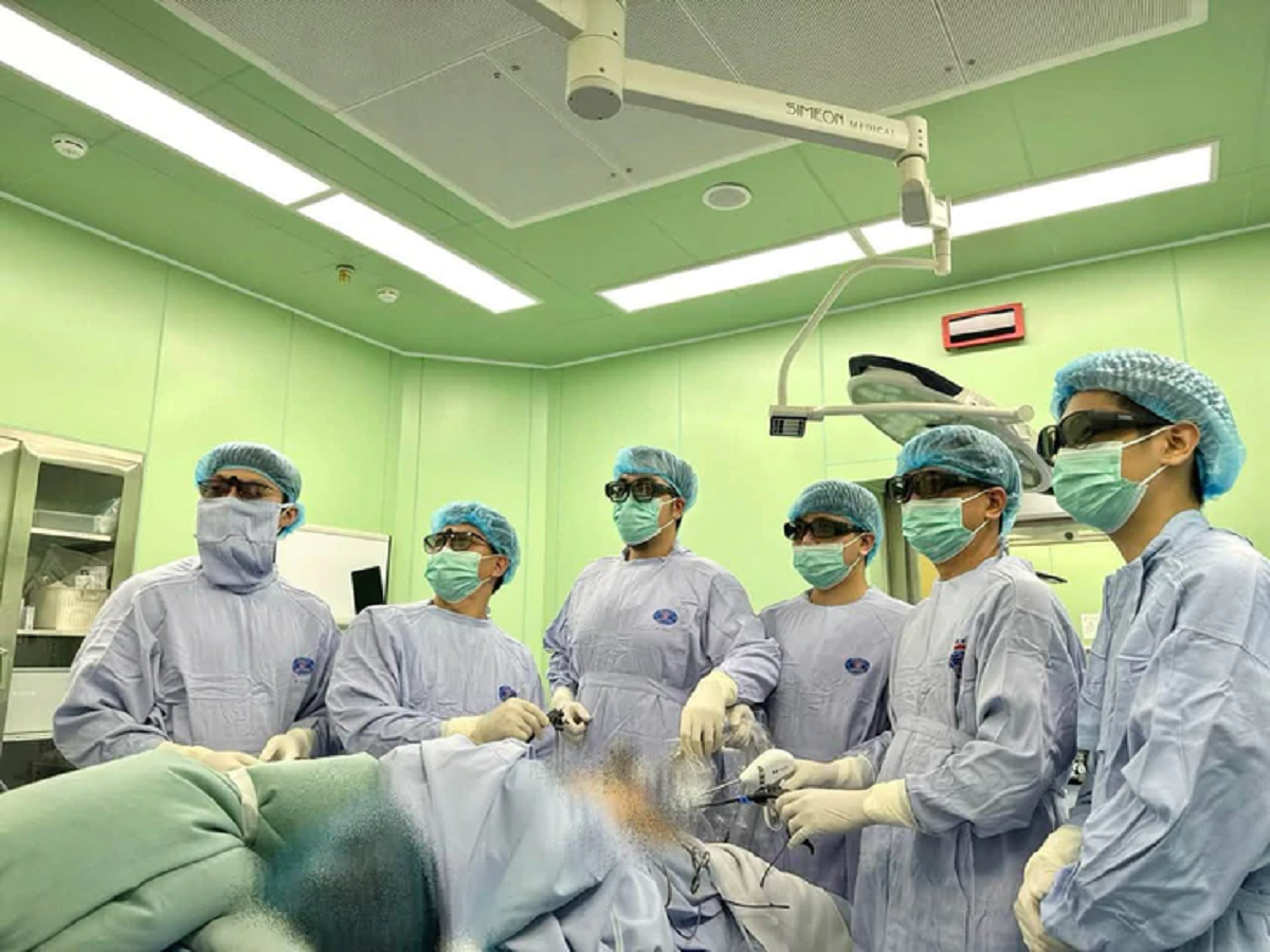 C&oacute; dấu hiệu n&agrave;y, người phụ nữ 45 tuổi đi kh&aacute;m bất ngờ ph&aacute;t hiện 2 bệnh ung thư- Ảnh 1.