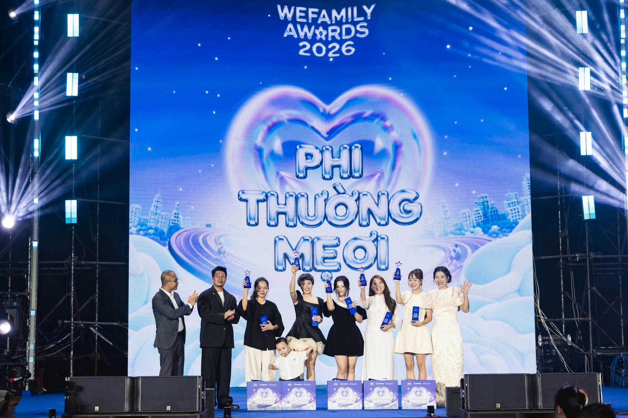 WeFamily Awards 2026: Đ&ecirc;m vinh danh gia đ&igrave;nh đầy cảm x&uacute;c, "phi thường" bắt đầu từ những điều rất đỗi b&igrave;nh thường- Ảnh 5.