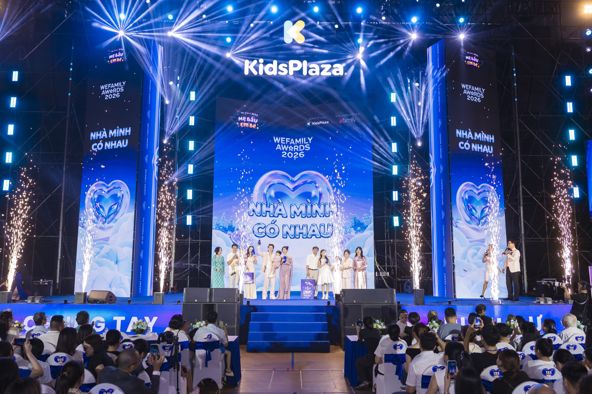 WeFamily Awards 2026: Đ&ecirc;m vinh danh gia đ&igrave;nh đầy cảm x&uacute;c, "phi thường" bắt đầu từ những điều rất đỗi b&igrave;nh thường- Ảnh 6.