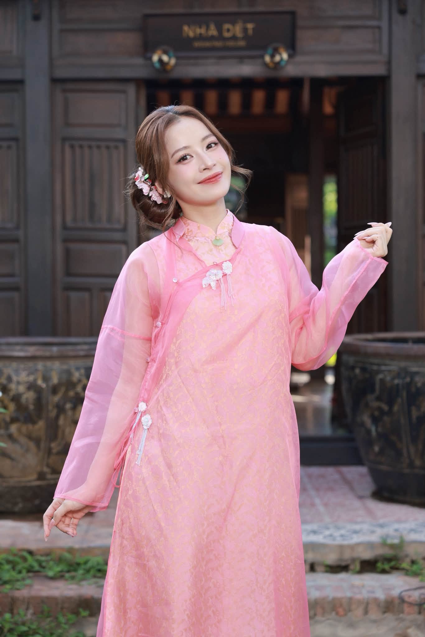 Mỹ nh&acirc;n Việt l&agrave;m lu mờ Kim Ji Won, đứng cạnh Suzy vẫn nổi bần bật- Ảnh 12.