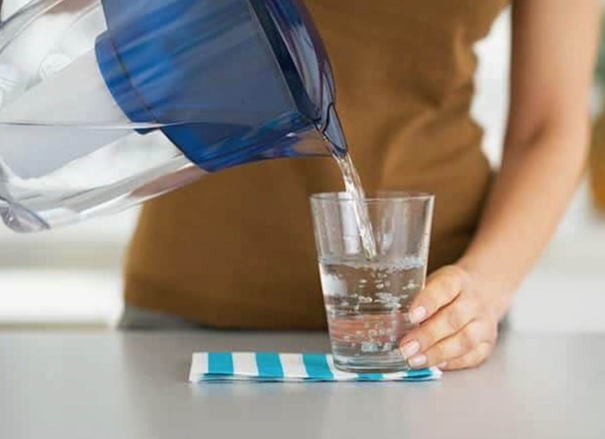 5 th&oacute;i quen uống nước đun s&ocirc;i để nguội cần bỏ ngay - Ảnh 1.
