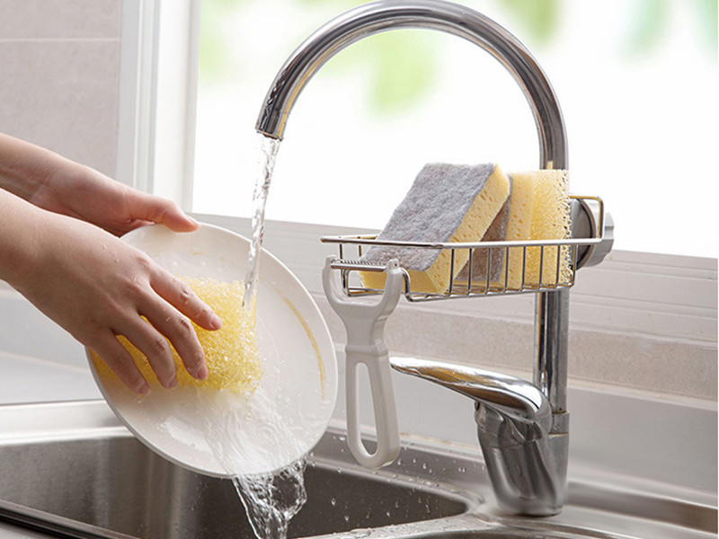 Lời khuy&ecirc;n cho những gia đ&igrave;nh đang d&ugrave;ng miếng bọt biển rửa b&aacute;t- Ảnh 2.