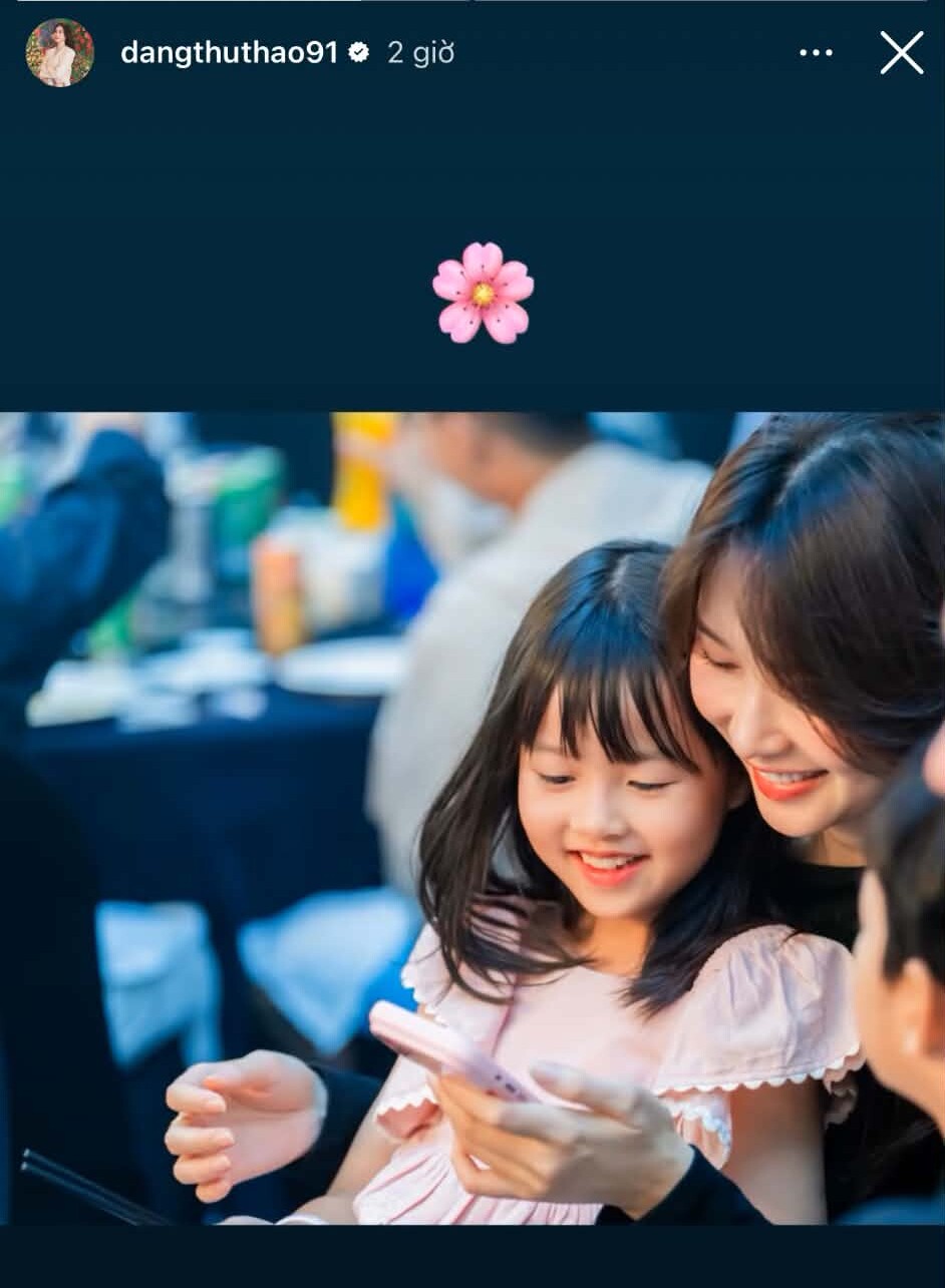 3 nhóc tỳ nhà Hoa hậu Đặng Thu Thảo sinh ra đã ngậm thìa vàng, visual đẹp như thiên thần- Ảnh 1.