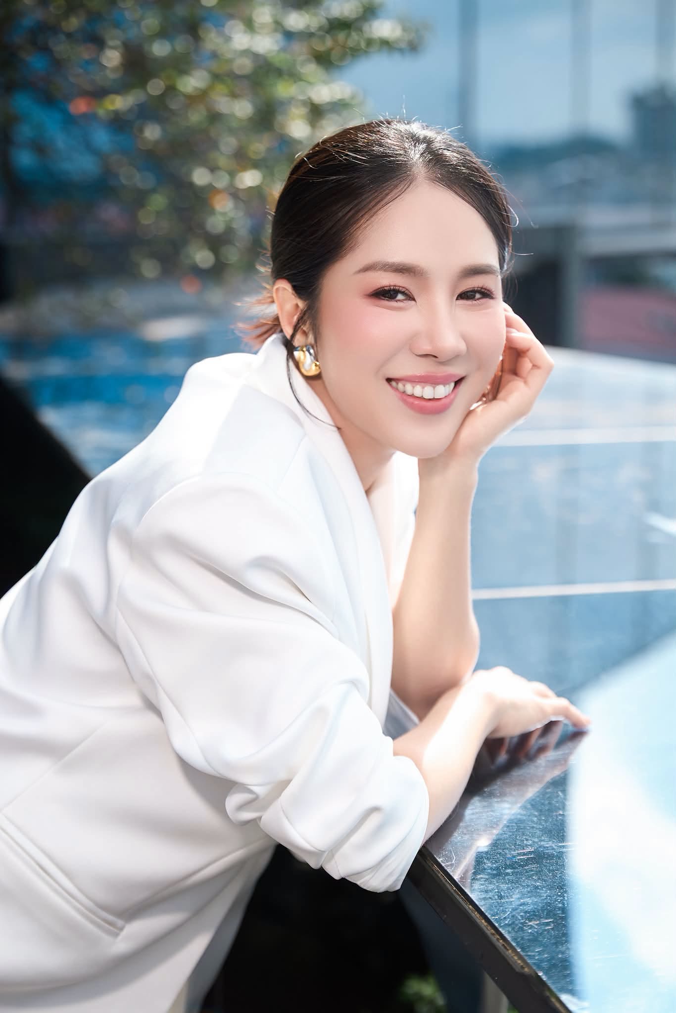 Nữ diễn vi&ecirc;n Việt chia tay t&agrave;i tử điển trai, 1 m&igrave;nh nu&ocirc;i con rồi kết h&ocirc;n với đ&agrave;n em k&eacute;m 7 tuổi- Ảnh 1.