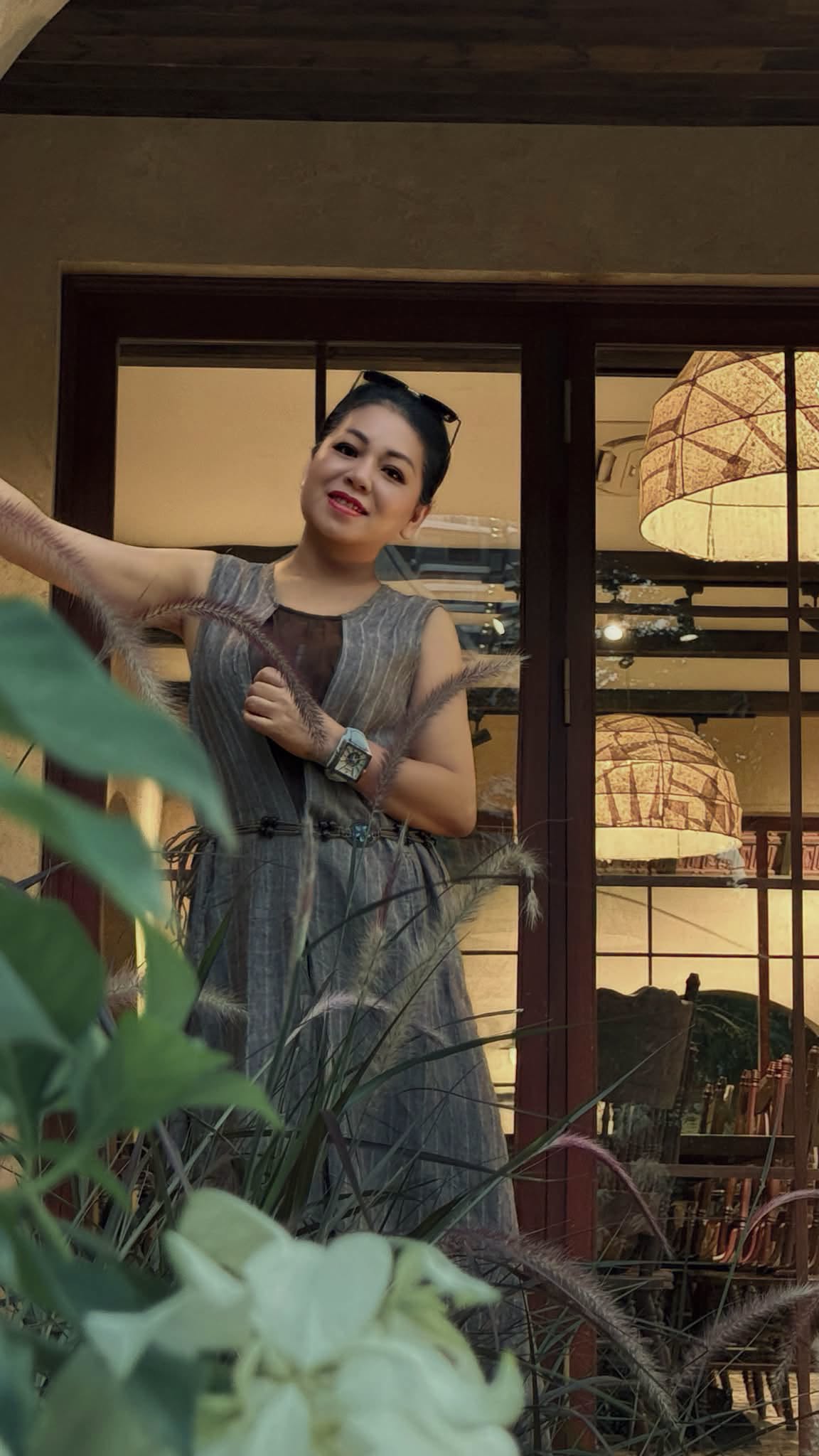 Nữ ho&agrave;ng nhạc đỏ l&agrave; mẹ đơn th&acirc;n 4 con: "Em vẫn ở đ&acirc;y&hellip; b&igrave;nh y&ecirc;n chờ người"- Ảnh 2.