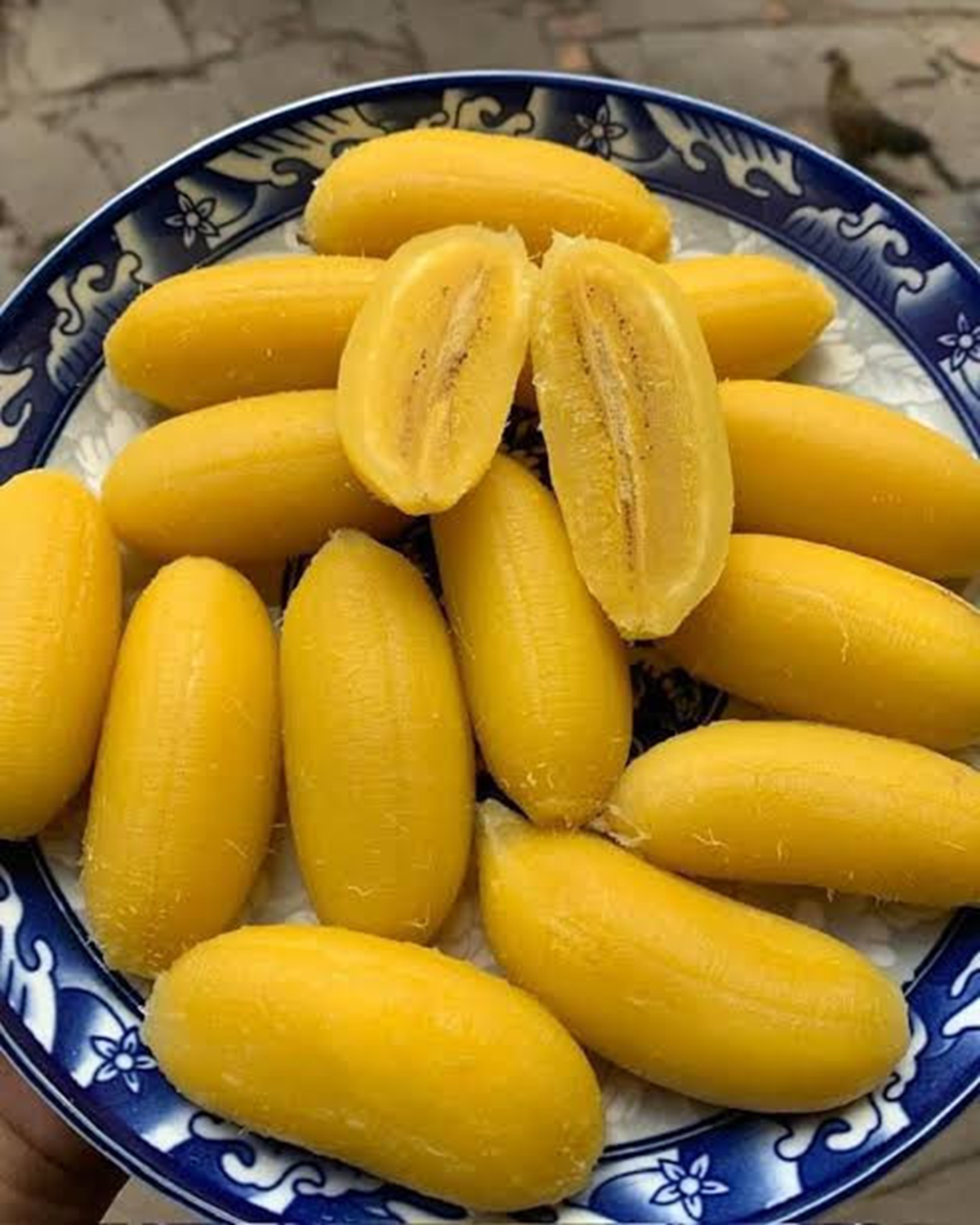 Việt Nam có loại chuối "lạ", luộc chín mới ngon - Ảnh 1.