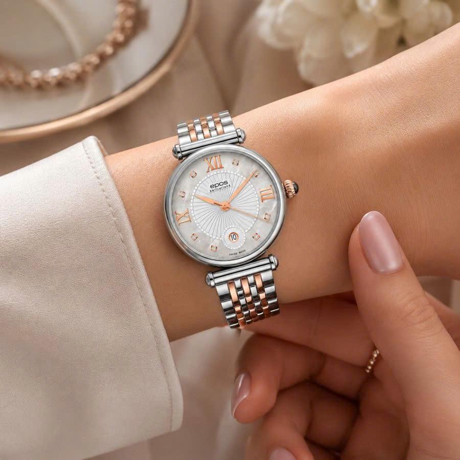&rlm;20/10 n&agrave;y tặng g&igrave;? Đăng Quang Watch ưu đ&atilde;i tới 50% đồng hồ nữ&rlm; - Ảnh 2.